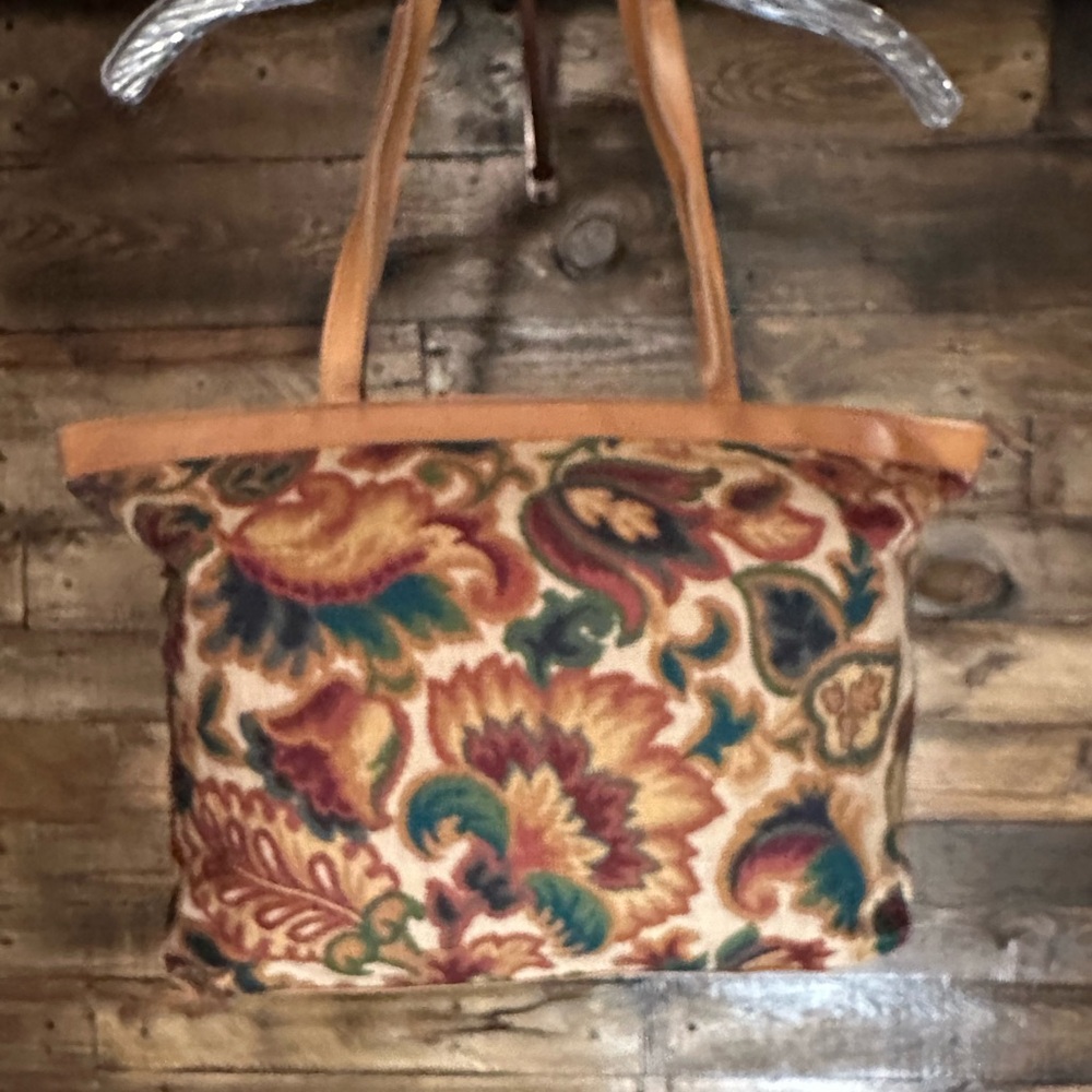 Vintage Tapestry Tote Bag - Picture 2 of 6